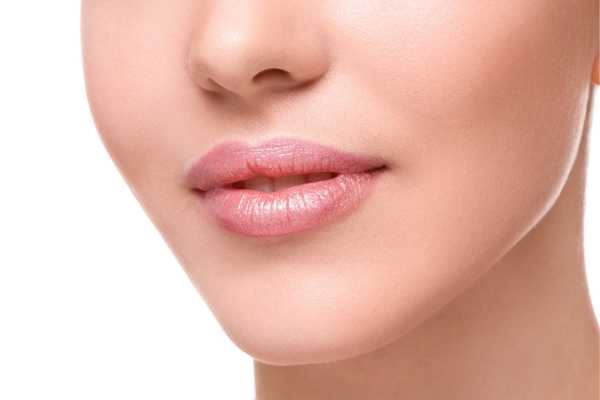 4 características de los labios rusos en la clínica de medicina estetica EB