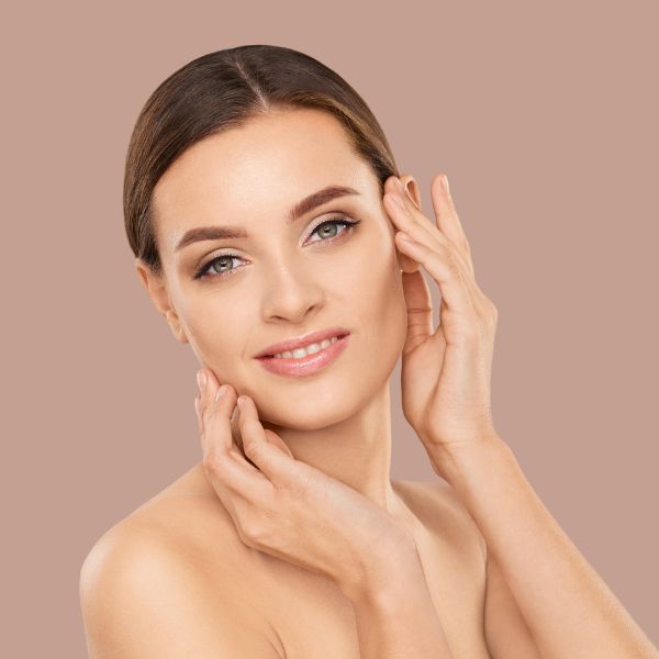armonización facial acido hialuronico