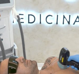 Depilación Láser con Rafa Mora y el Láser Soprano Titanium en Clínicas EB