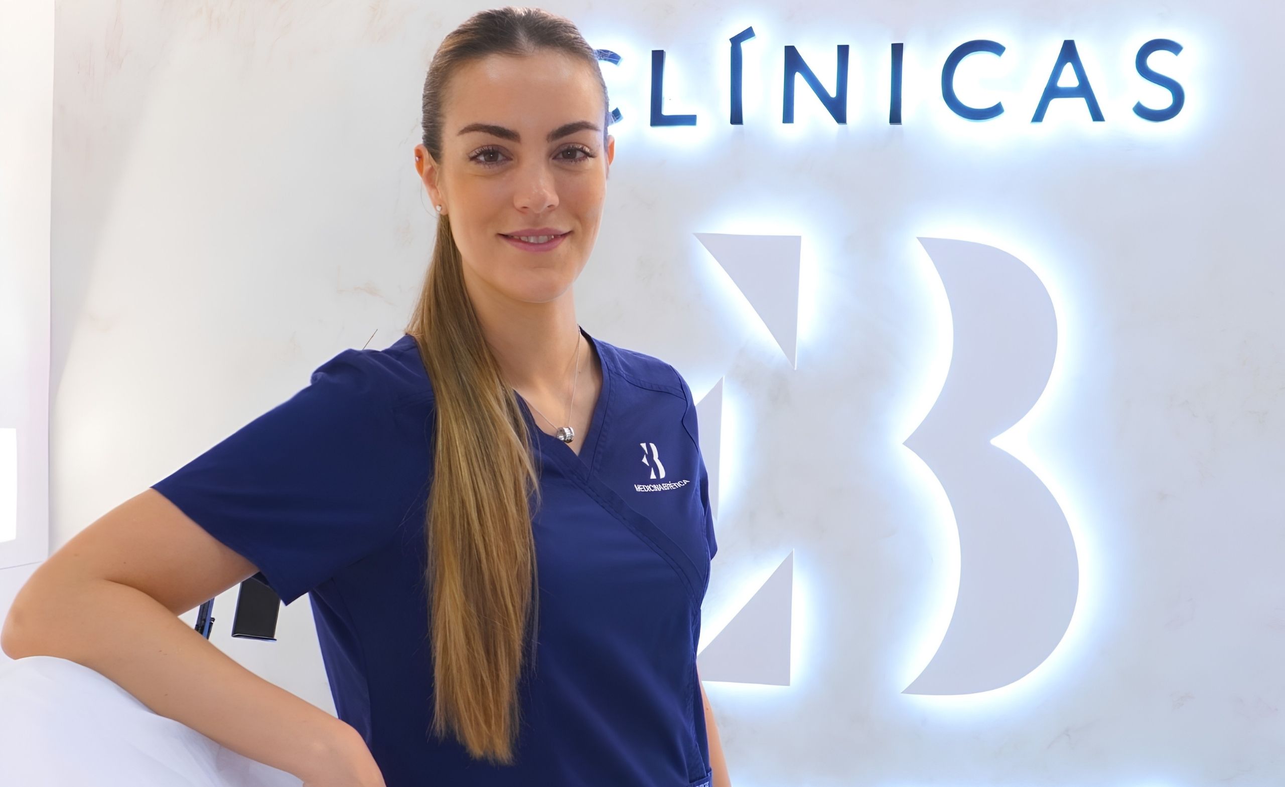 Doctora Elena Berezo medico estético en las Clínicas de medicina estética EB. Directora Médica